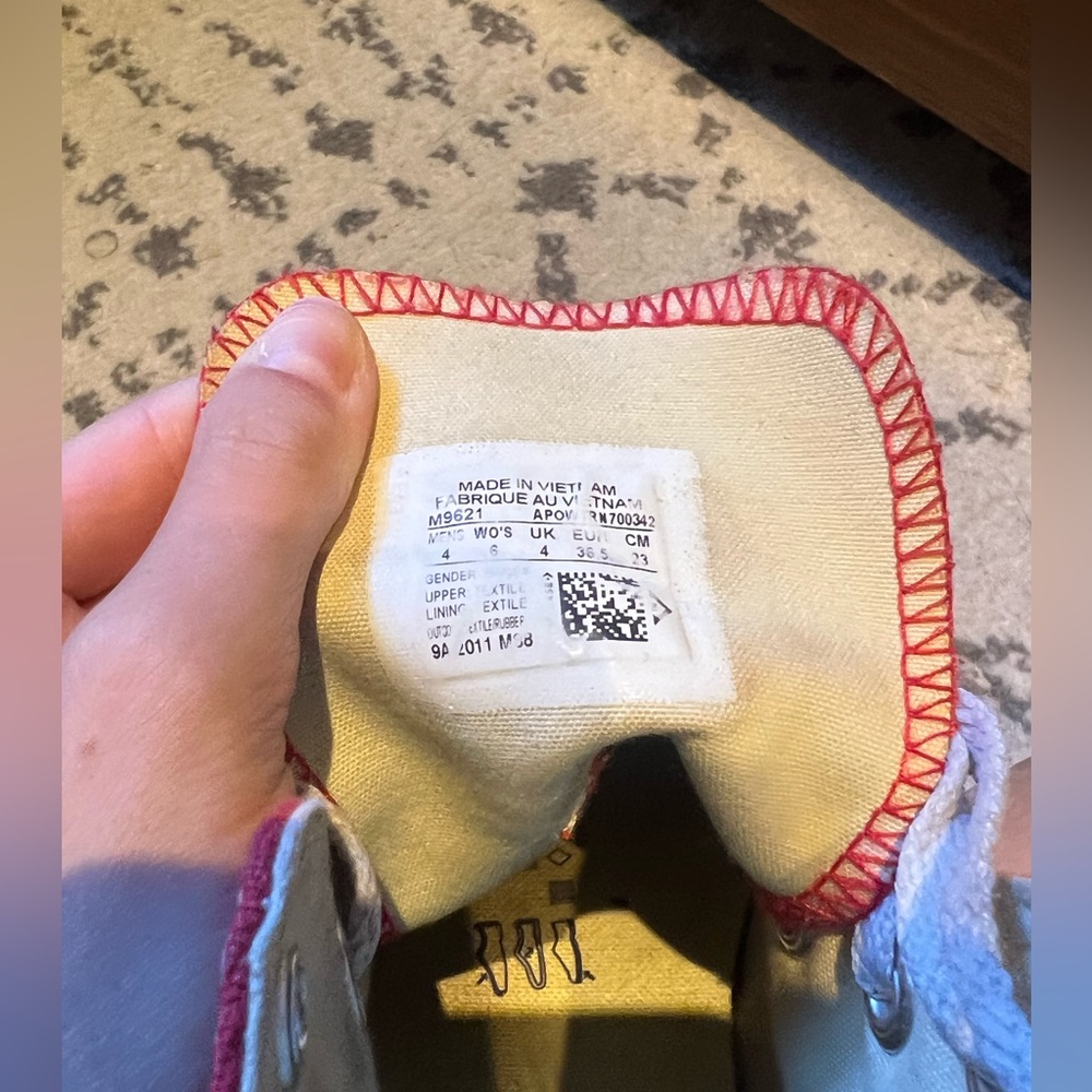 Red Converse - Picture 2 of 3
